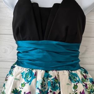 Trixxi Strapless dress.